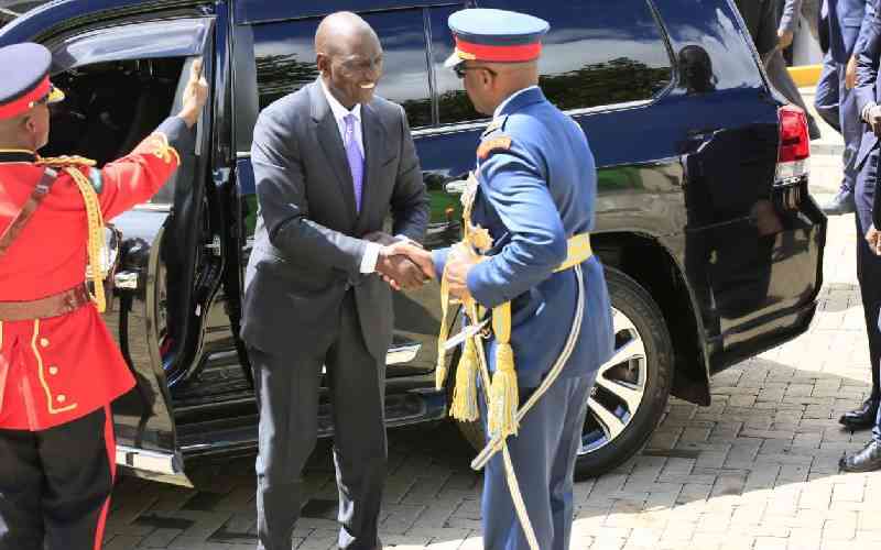 Major General Ogolla and President Ruto