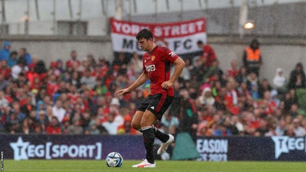 Hammers agree deals for Harry Maguire and James Ward-Prowse